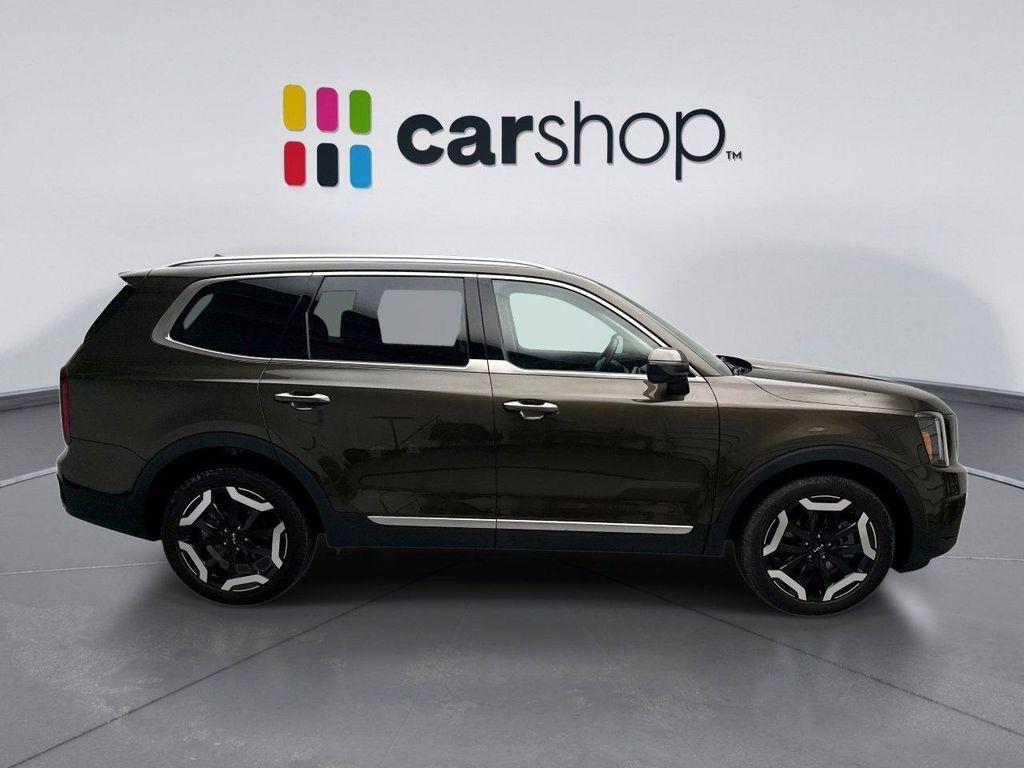 used 2023 Kia Telluride car, priced at $33,599