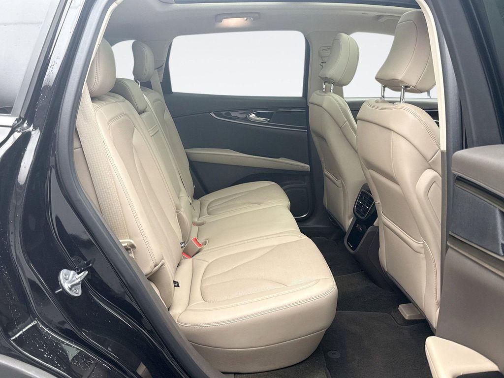 used 2022 Lincoln Nautilus car, priced at $29,549