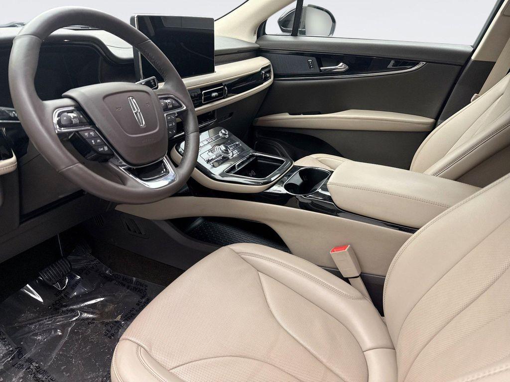 used 2022 Lincoln Nautilus car, priced at $29,549