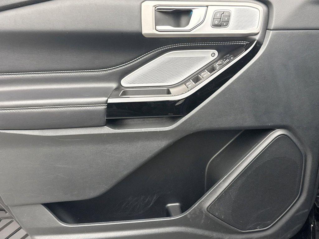 used 2022 Ford Explorer car, priced at $40,799