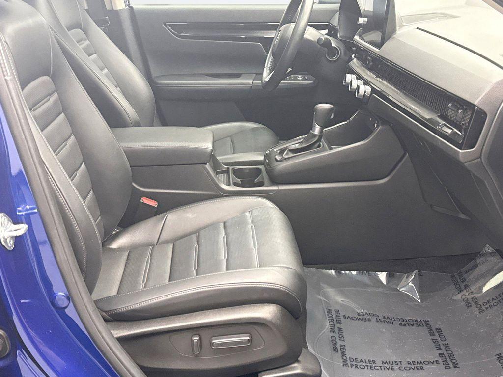 used 2025 Honda CR-V car, priced at $34,499