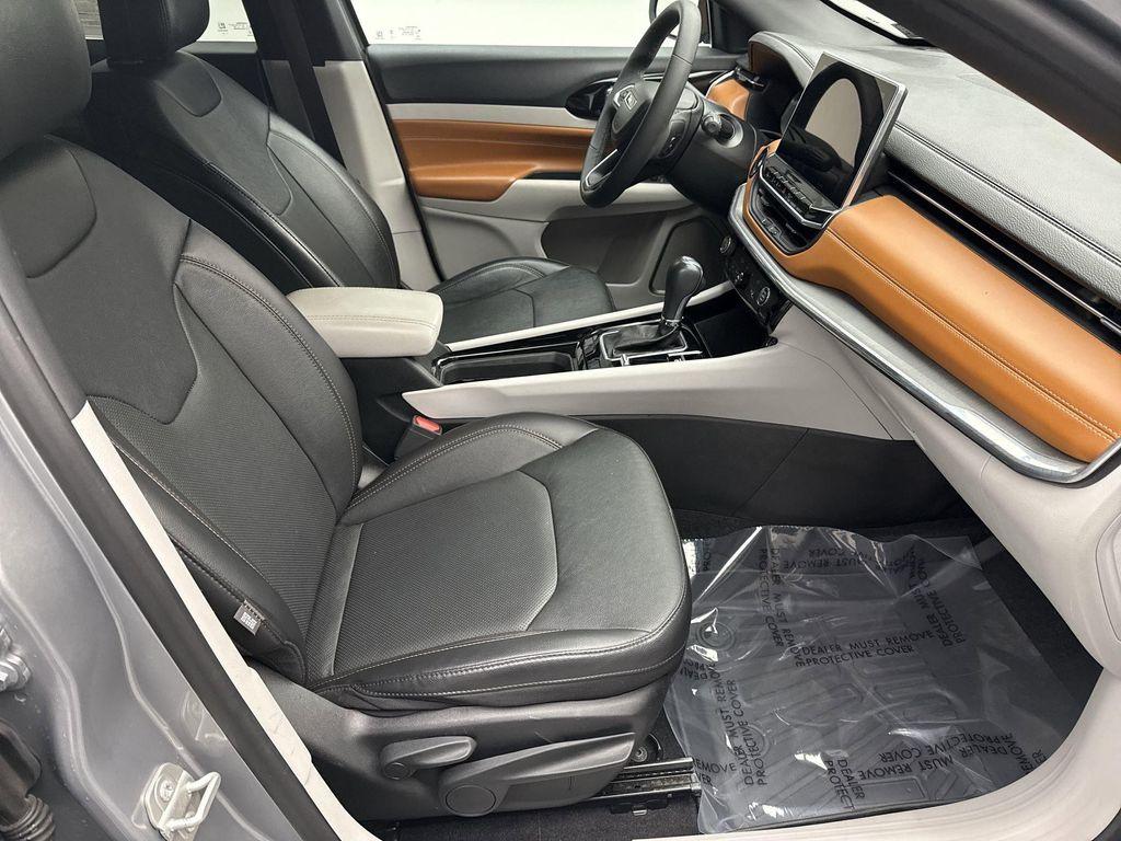 used 2023 Jeep Compass car, priced at $21,999