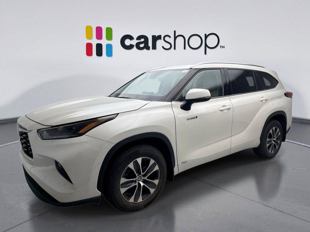 used 2021 Toyota Highlander Hybrid car, priced at $33,549