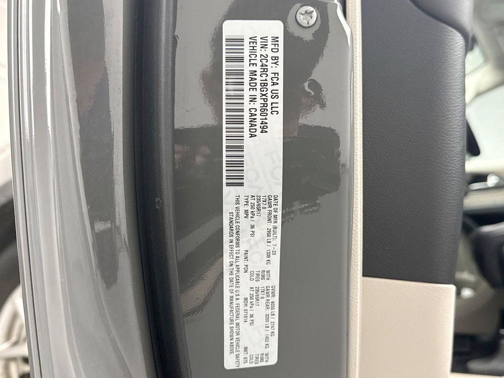 used 2023 Chrysler Pacifica car, priced at $25,550