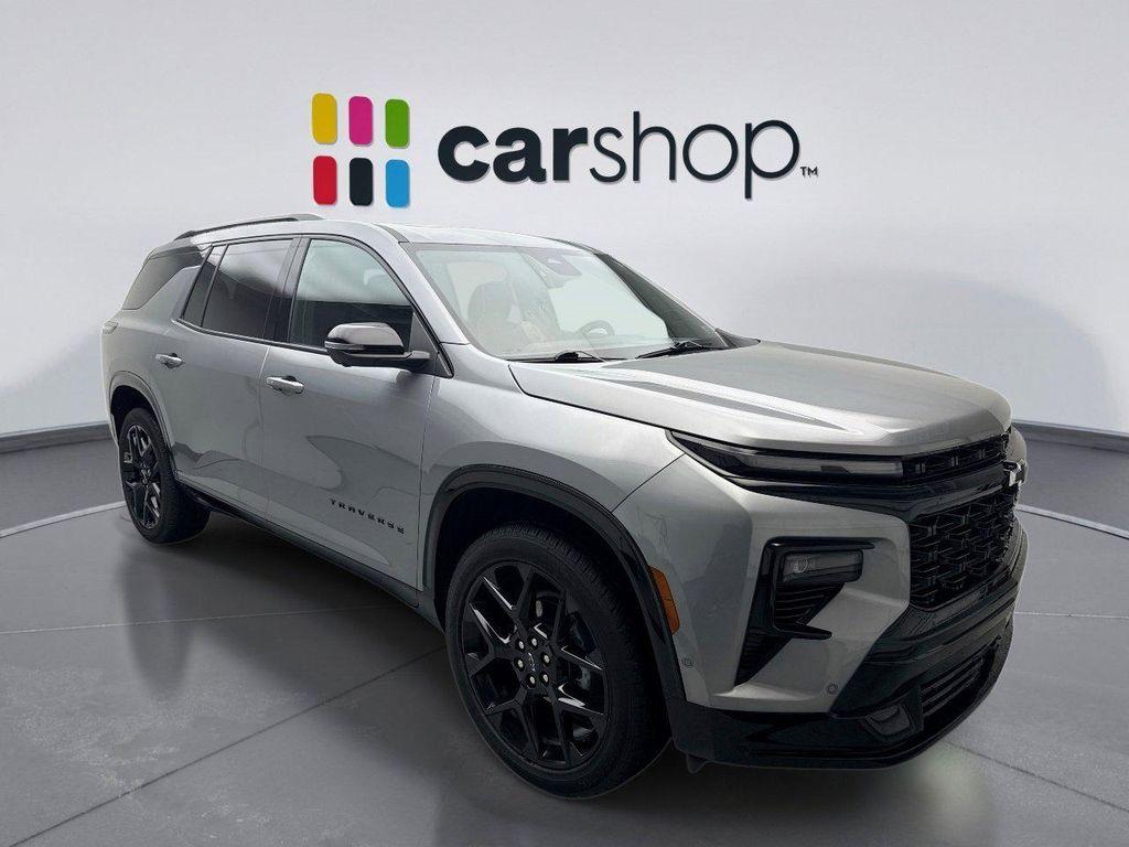 used 2024 Chevrolet Traverse car, priced at $49,399