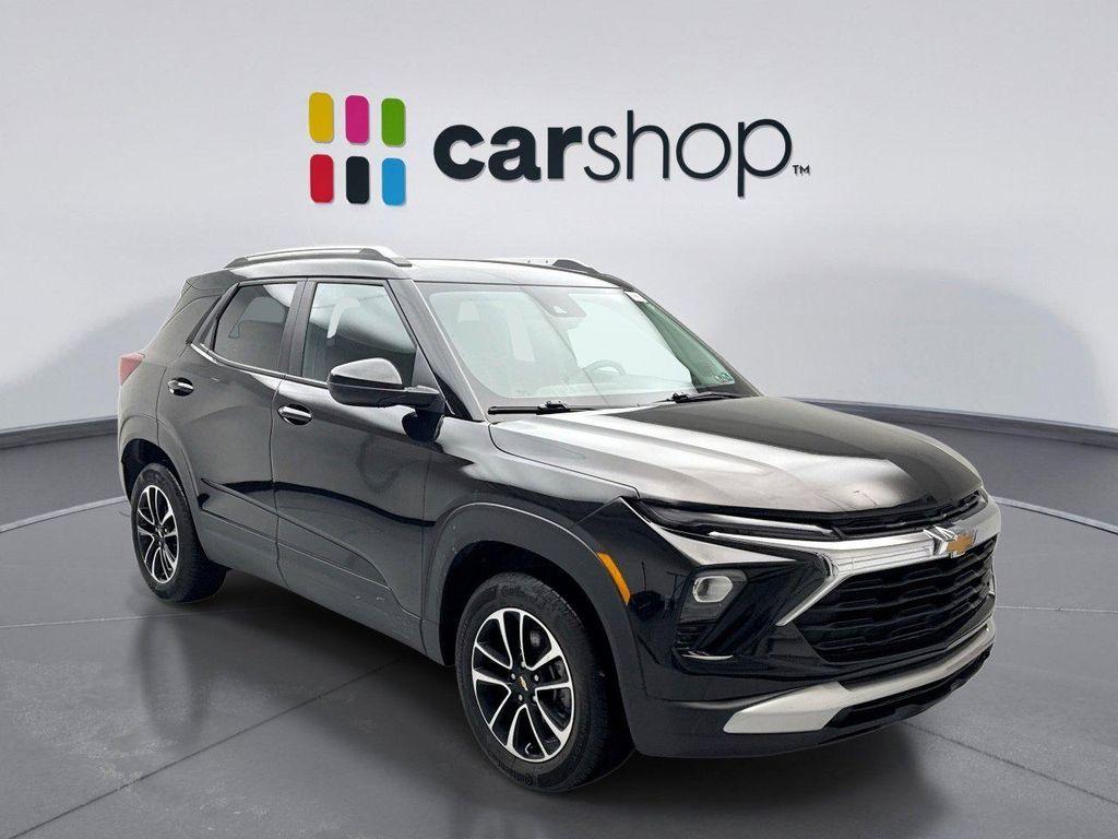 used 2025 Chevrolet TrailBlazer car, priced at $21,396