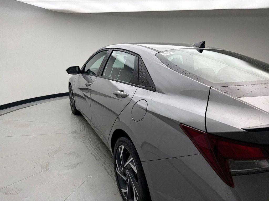 used 2025 Hyundai Elantra car, priced at $21,999