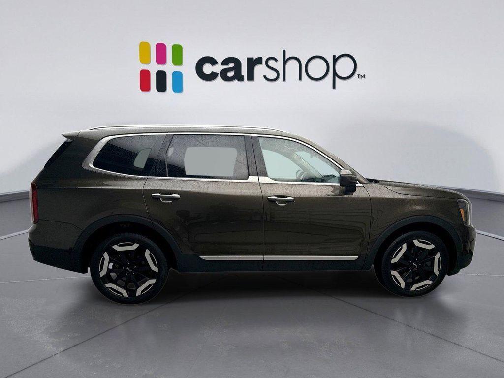 used 2023 Kia Telluride car, priced at $36,199