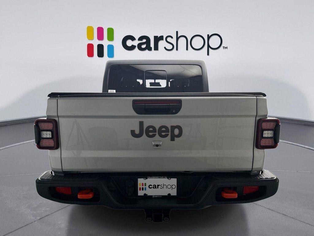used 2022 Jeep Gladiator car, priced at $38,999