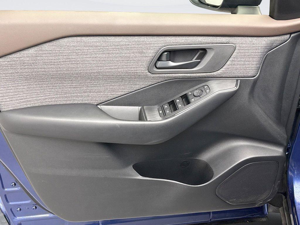 used 2023 Nissan Rogue car, priced at $21,299