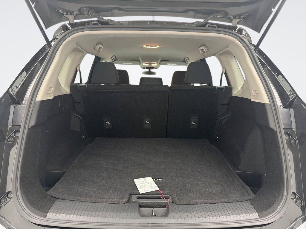 used 2024 Nissan Rogue car, priced at $22,999