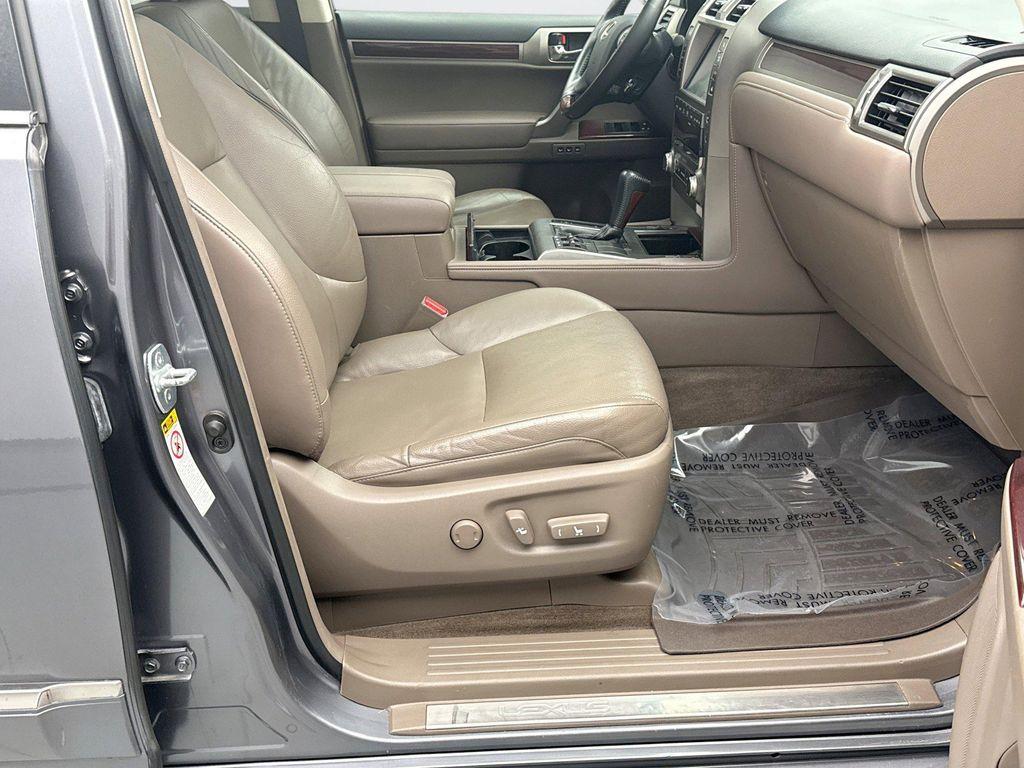 used 2016 Lexus GX 460 car, priced at $27,048