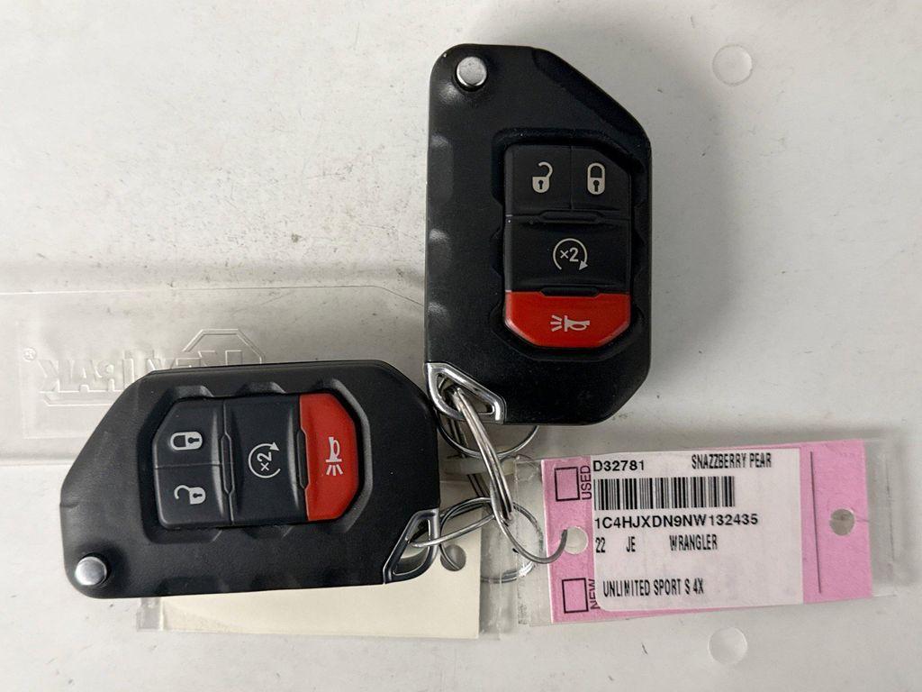 used 2022 Jeep Wrangler Unlimited car, priced at $31,089