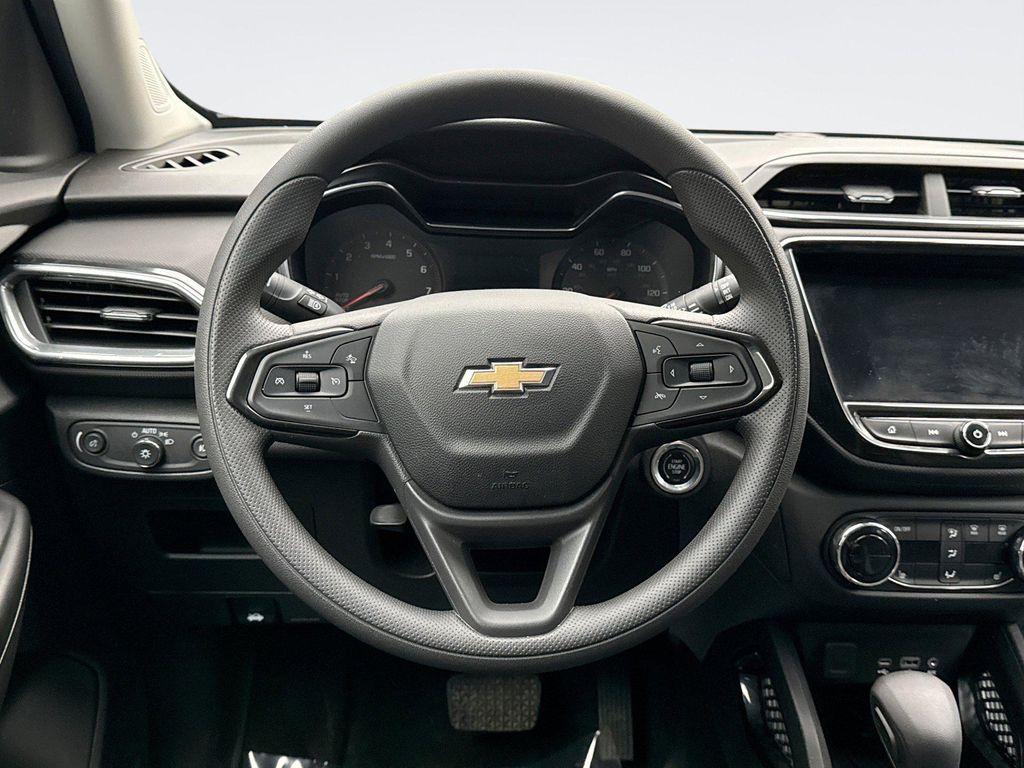 used 2023 Chevrolet TrailBlazer car, priced at $23,499