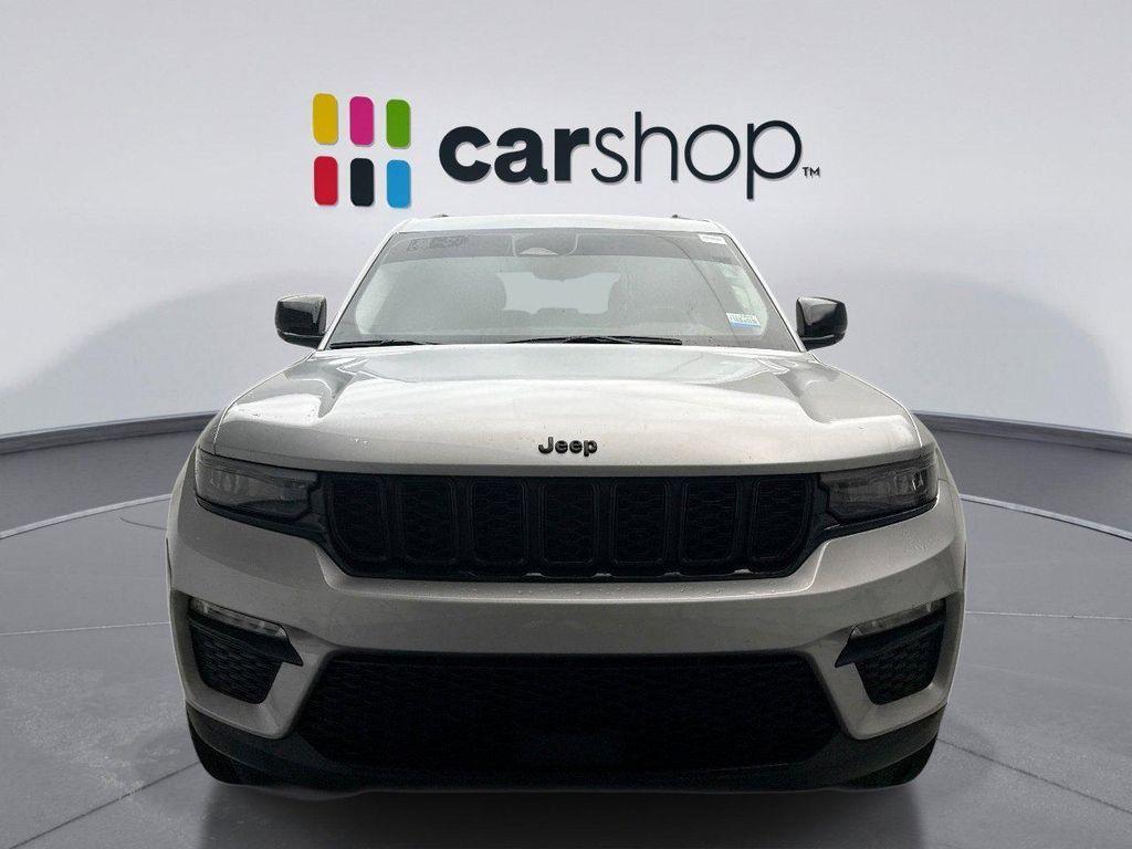 used 2024 Jeep Grand Cherokee car, priced at $32,999