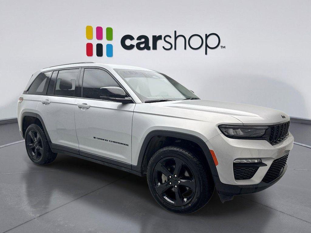 used 2024 Jeep Grand Cherokee car, priced at $32,999