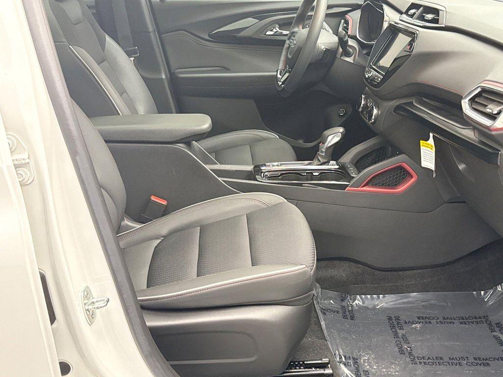 used 2023 Chevrolet TrailBlazer car, priced at $25,199