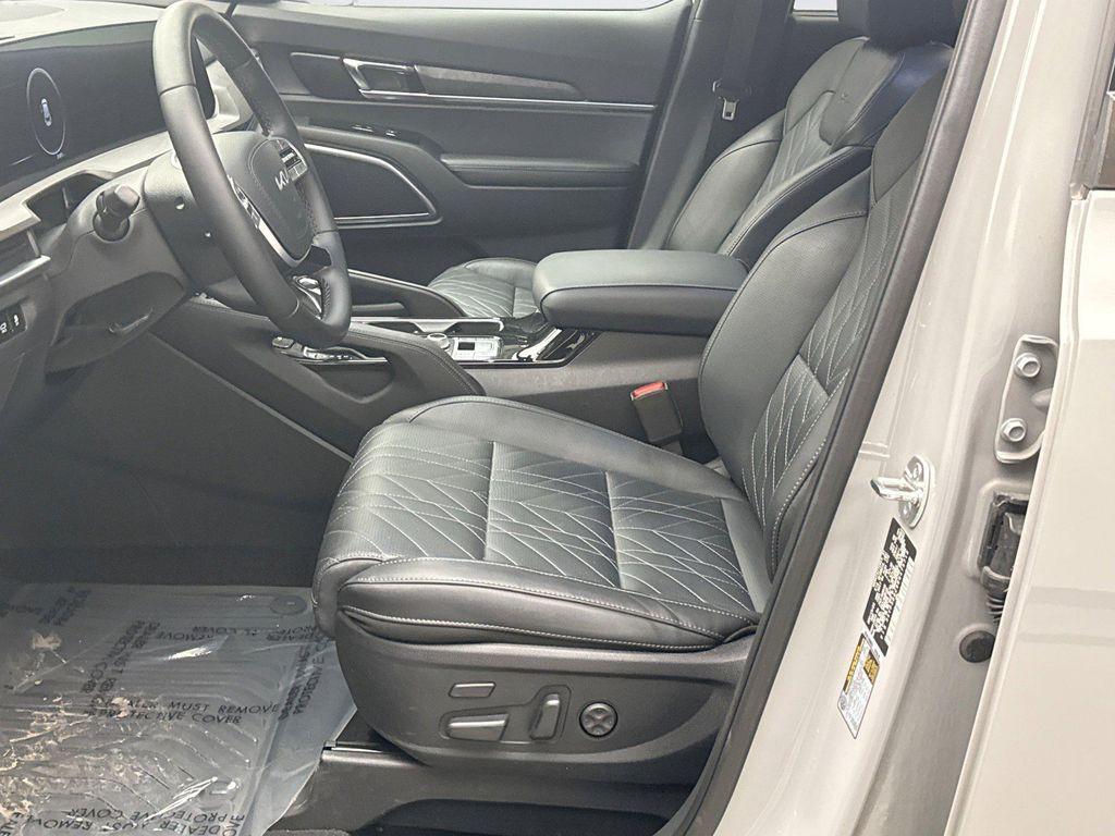 used 2024 Kia Telluride car, priced at $42,999
