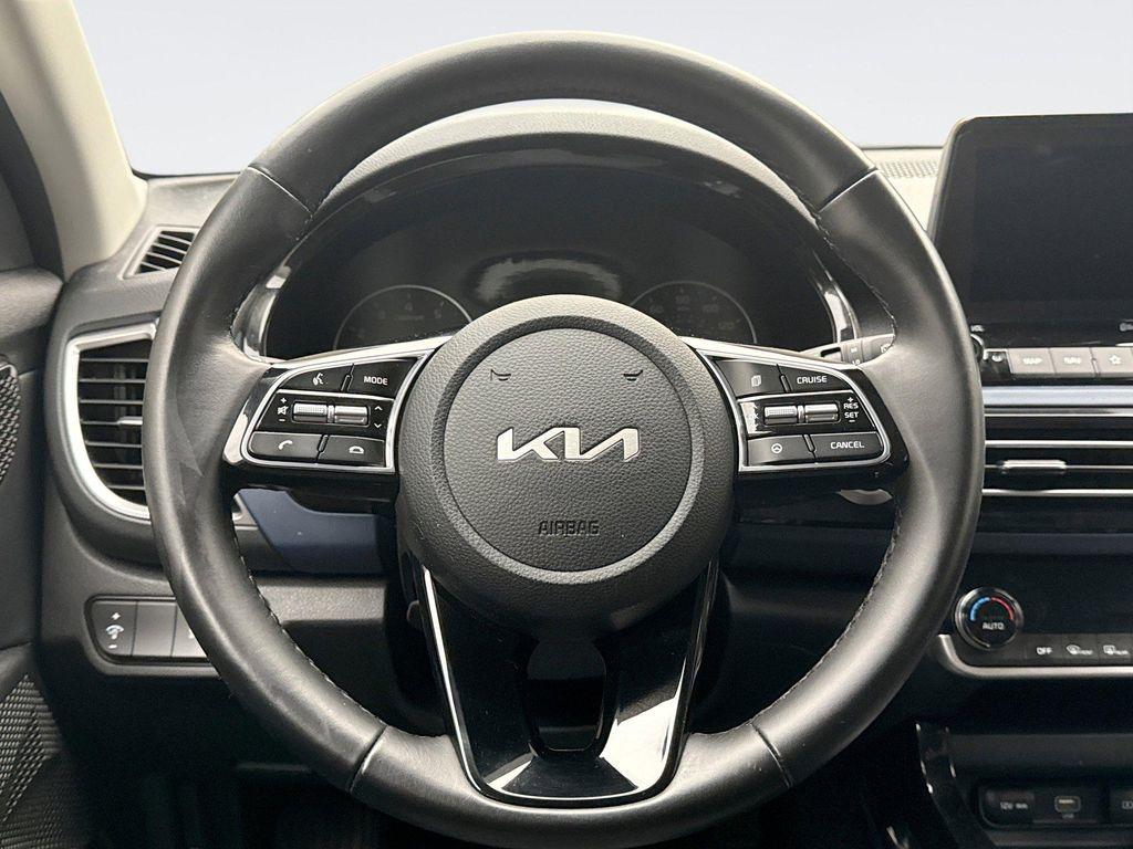 used 2023 Kia Seltos car, priced at $22,299