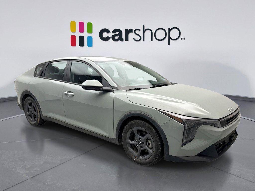 used 2025 Kia K4 car, priced at $21,999