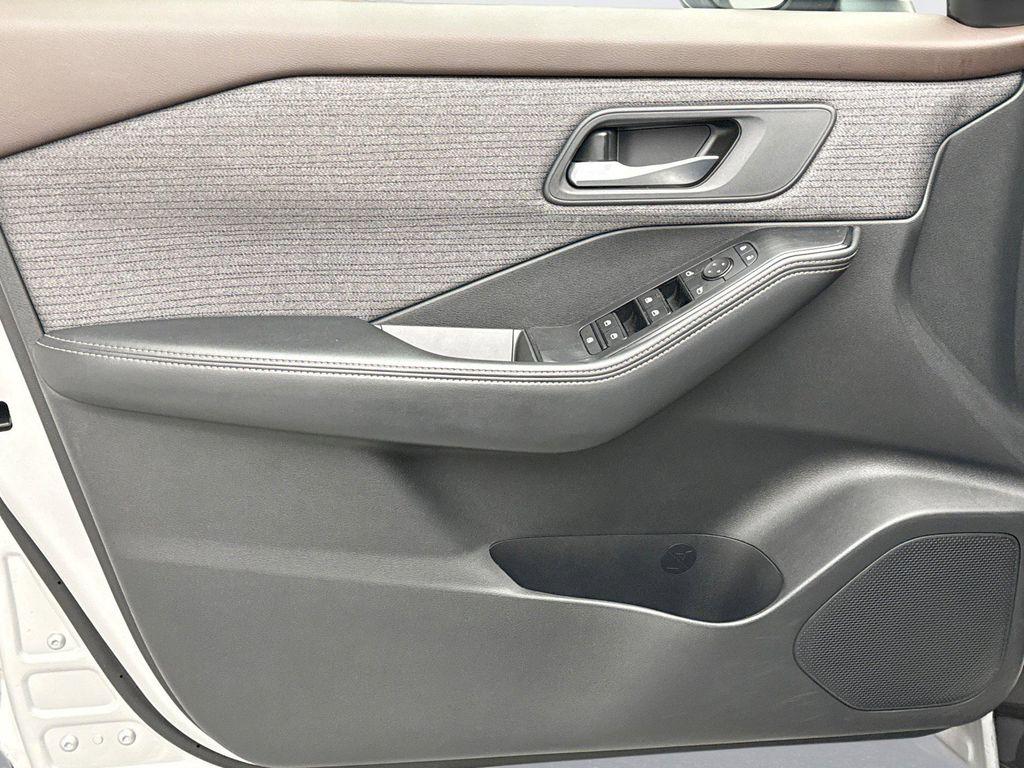 used 2021 Nissan Rogue car, priced at $19,349