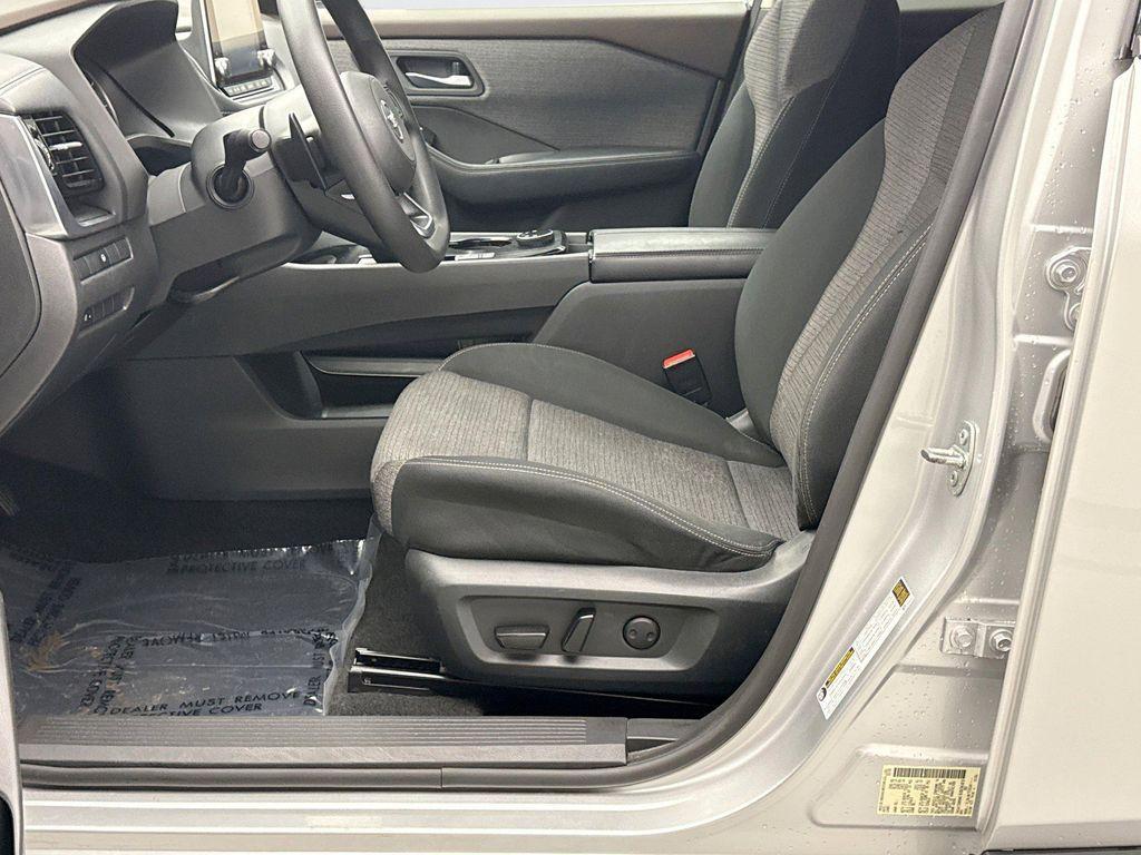 used 2021 Nissan Rogue car, priced at $19,349