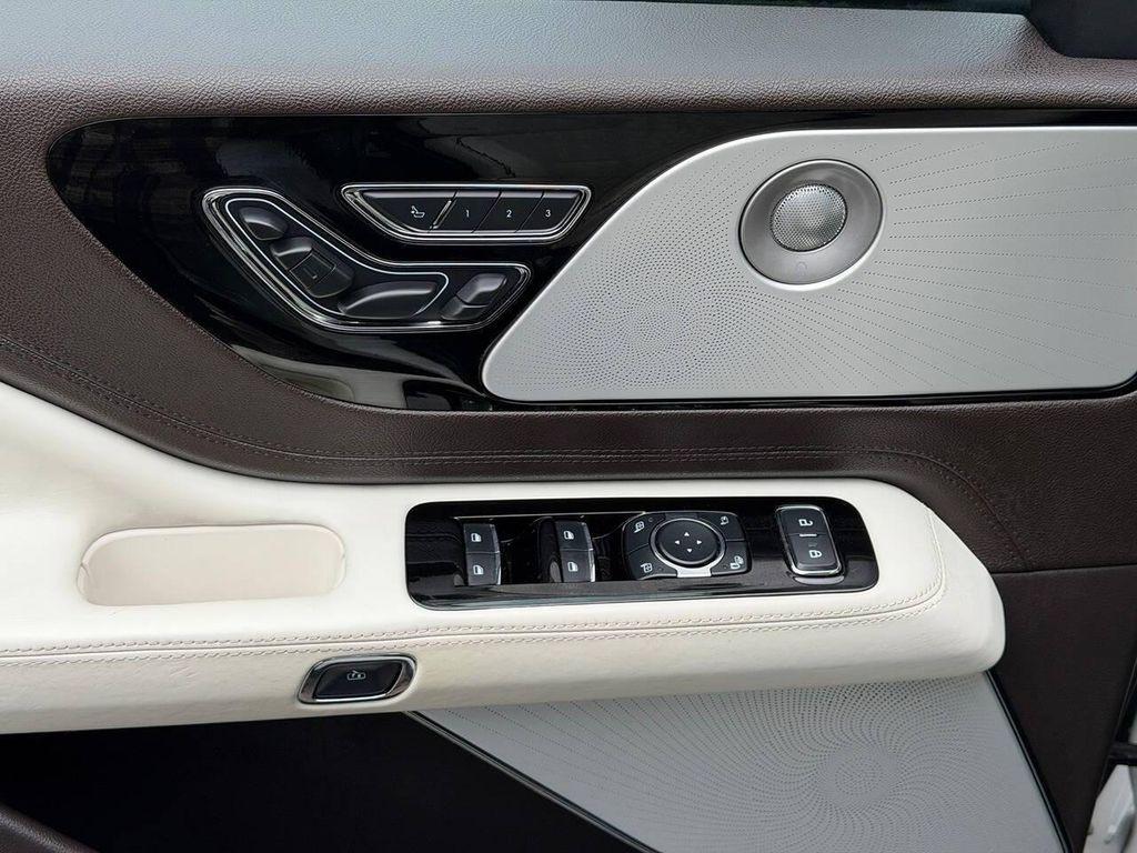 used 2023 Lincoln Aviator car, priced at $40,990
