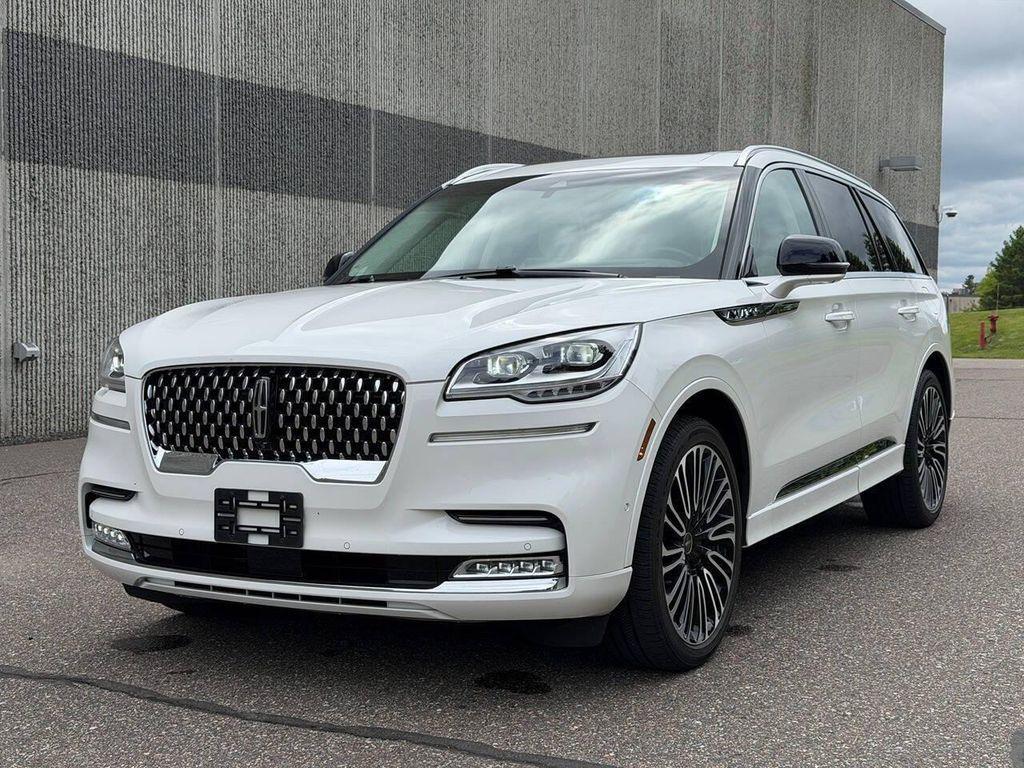 used 2023 Lincoln Aviator car, priced at $40,990