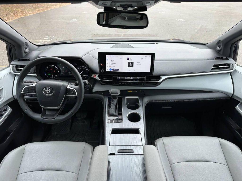 used 2025 Toyota Sienna car, priced at $41,500