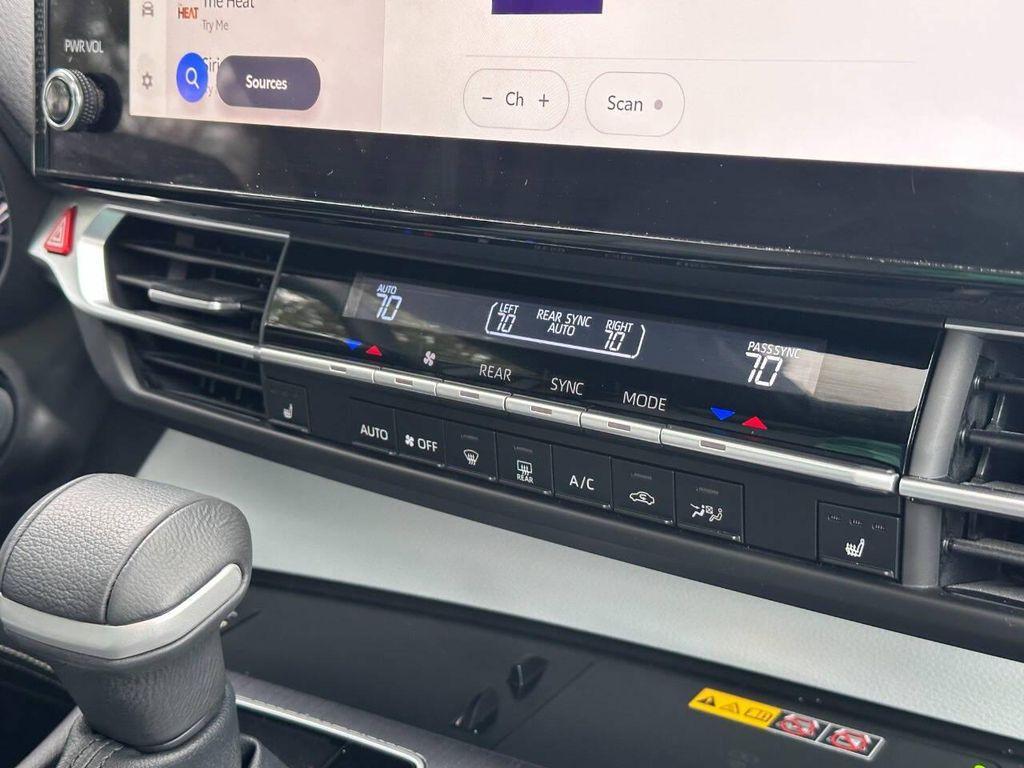 used 2025 Toyota Sienna car, priced at $41,500