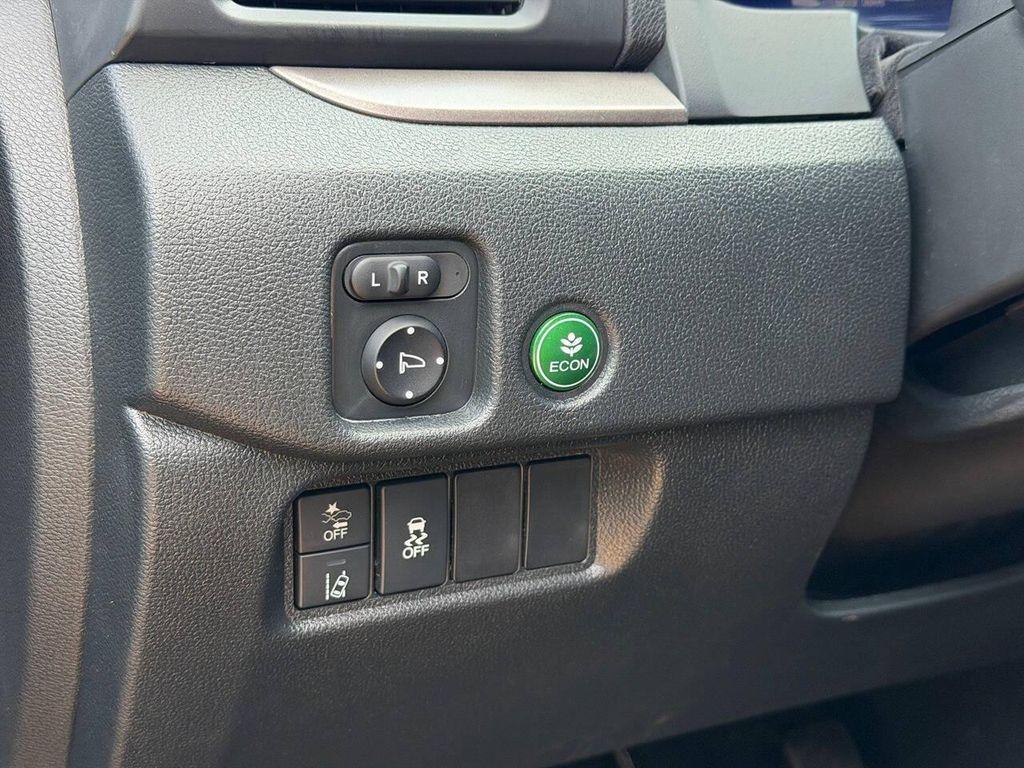 used 2022 Honda Pilot car, priced at $22,890