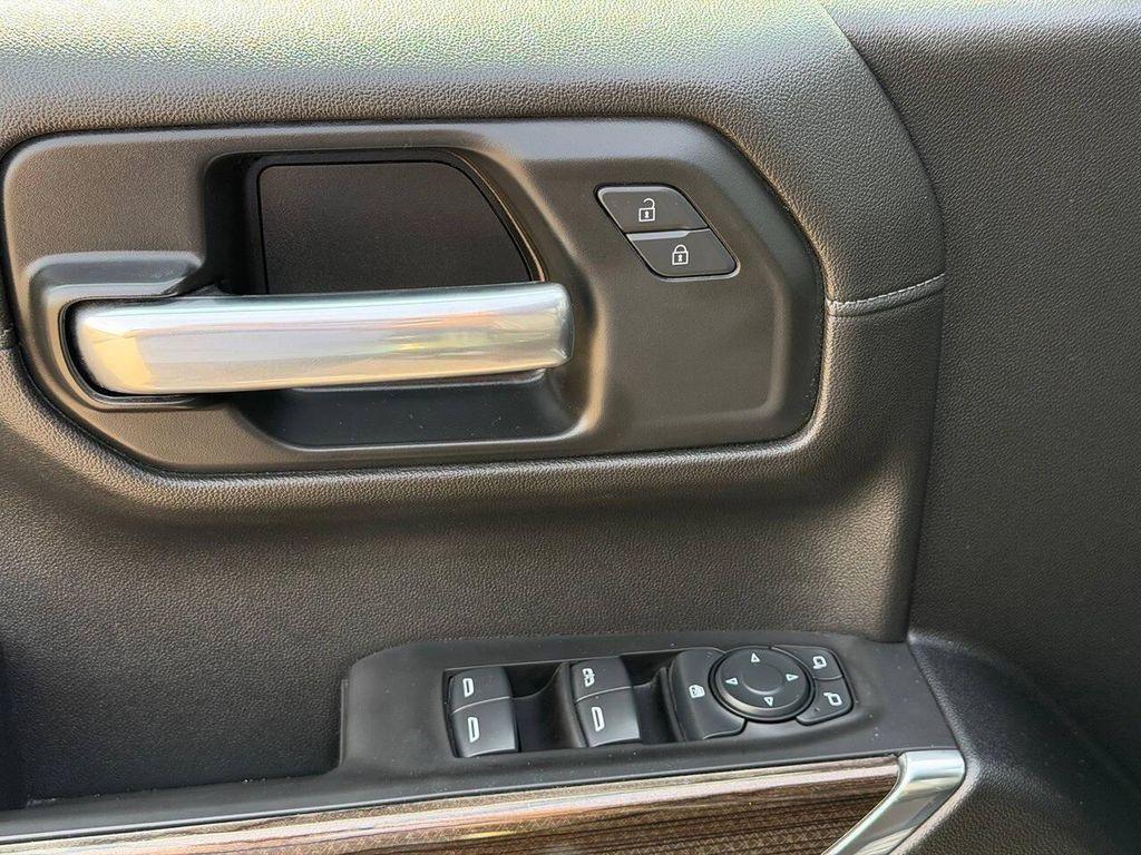 used 2021 Chevrolet Silverado 1500 car, priced at $27,990