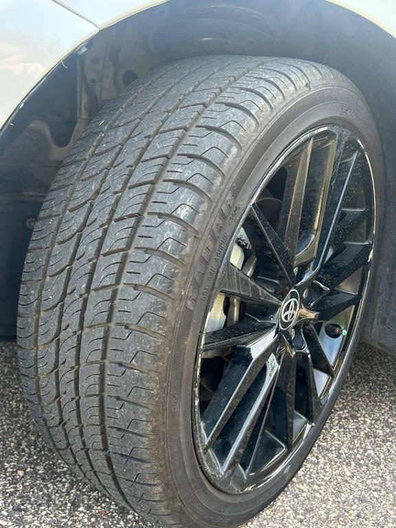 used 2024 Toyota Camry Hybrid car, priced at $26,200