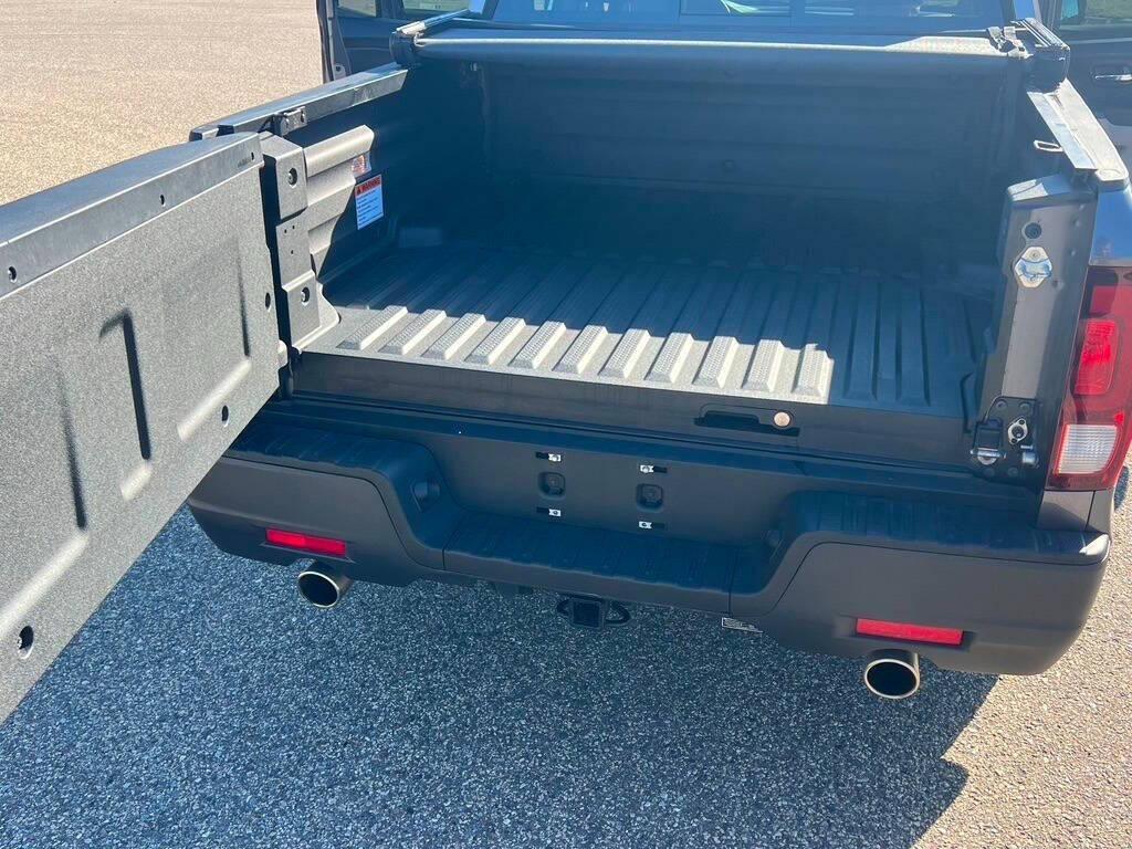 used 2022 Honda Ridgeline car, priced at $26,999