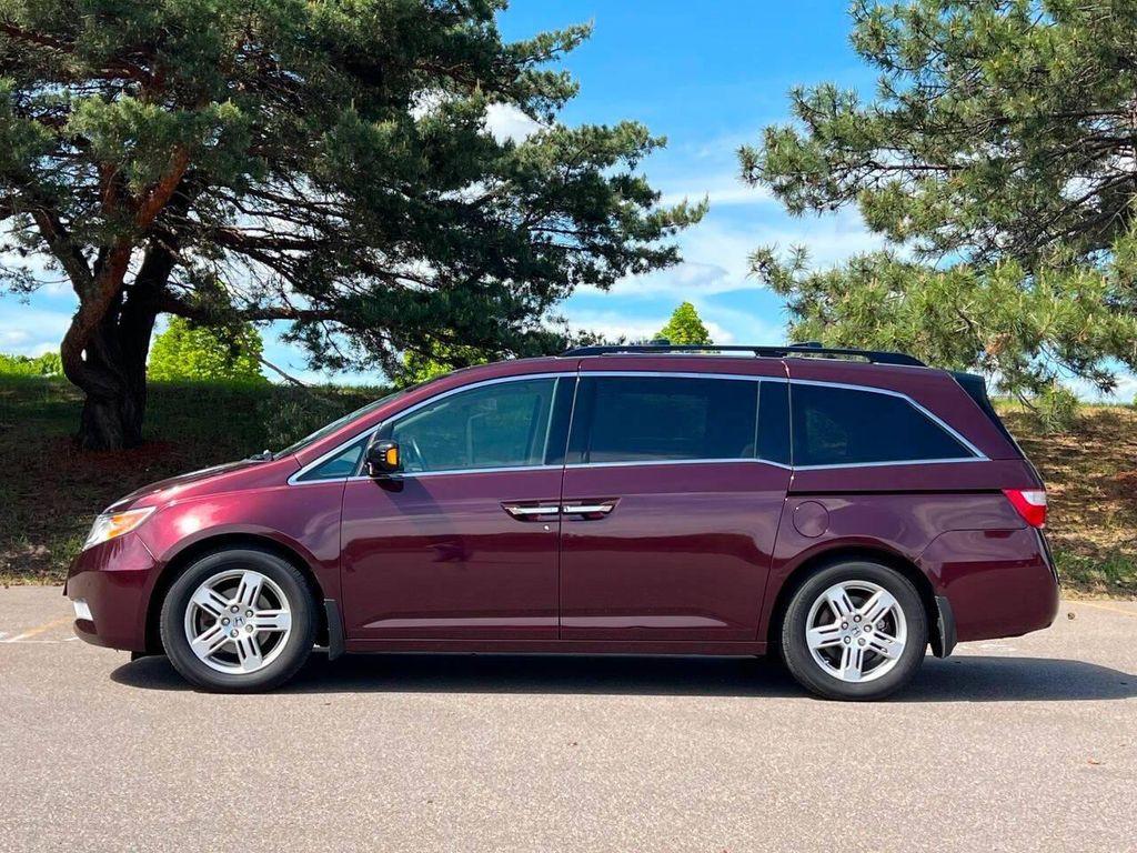 used 2013 Honda Odyssey car, priced at $12,999