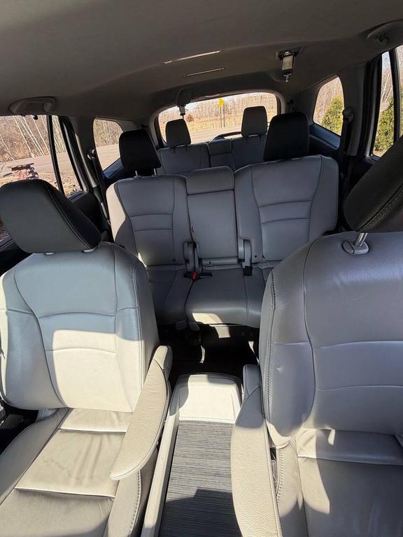 used 2021 Honda Pilot car, priced at $17,999