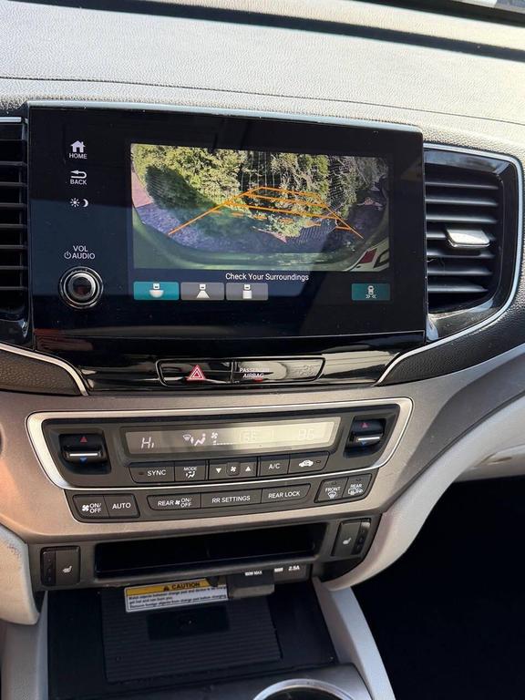 used 2021 Honda Pilot car, priced at $17,999