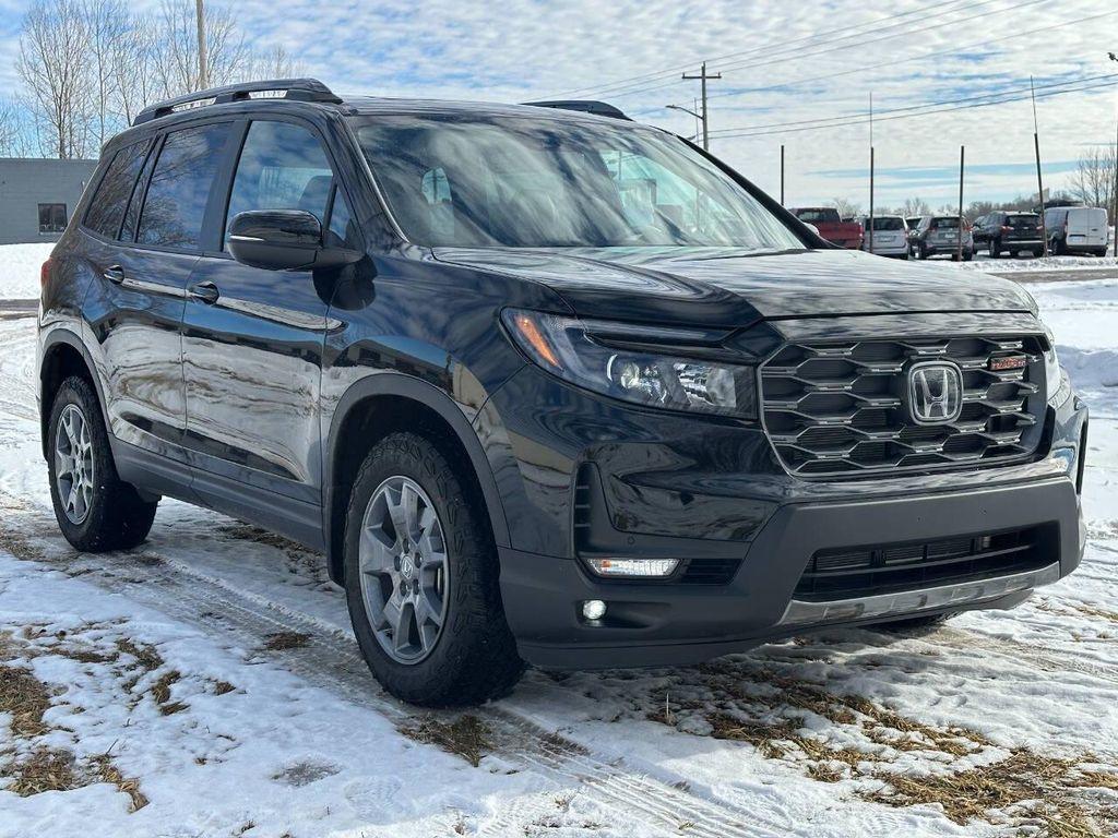used 2025 Honda Passport car, priced at $29,000
