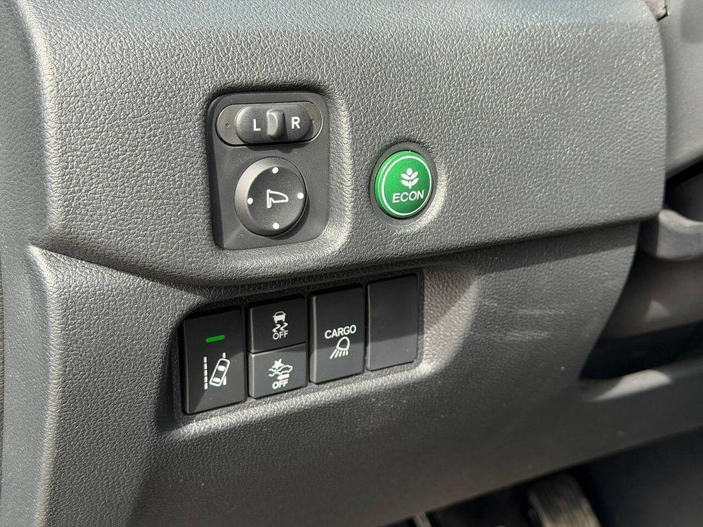 used 2024 Honda Ridgeline car, priced at $27,990