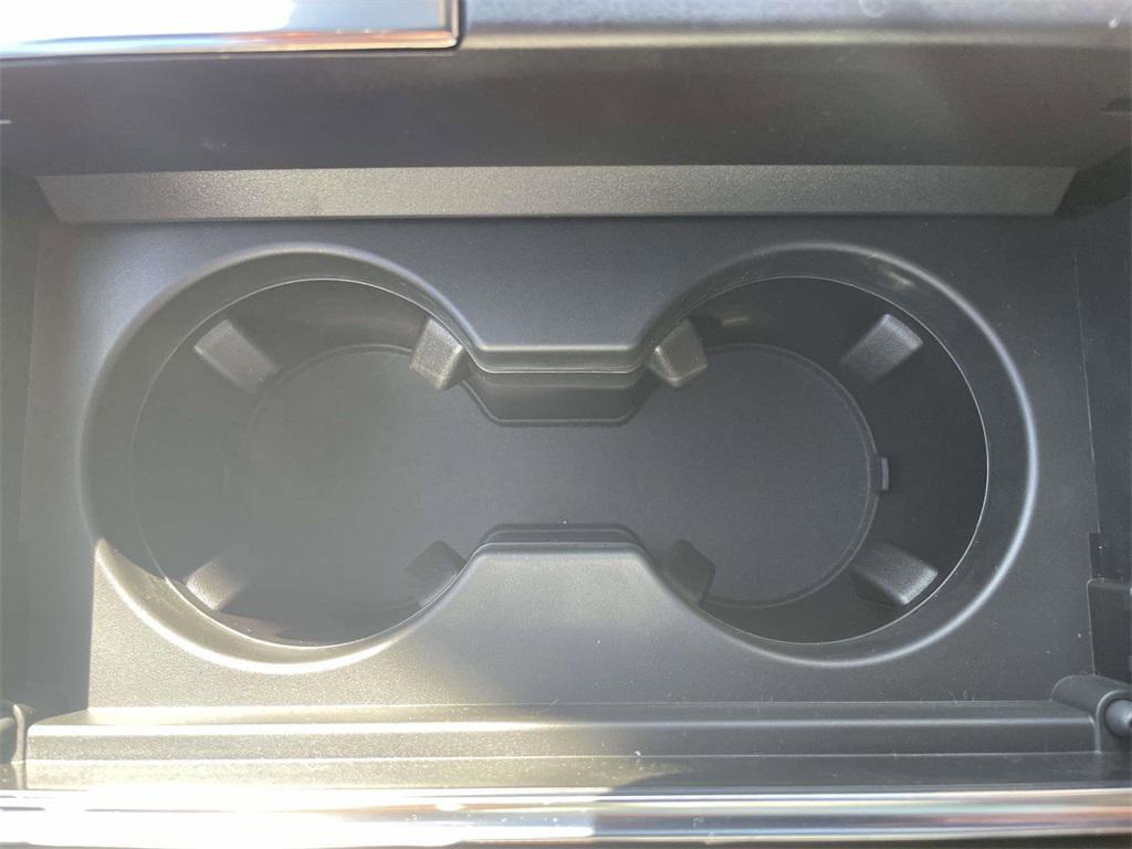 new 2025 Lincoln Navigator car, priced at $97,995