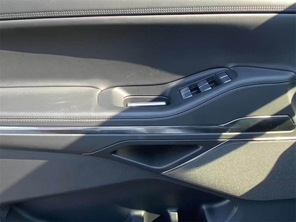 new 2025 Lincoln Navigator car, priced at $97,495