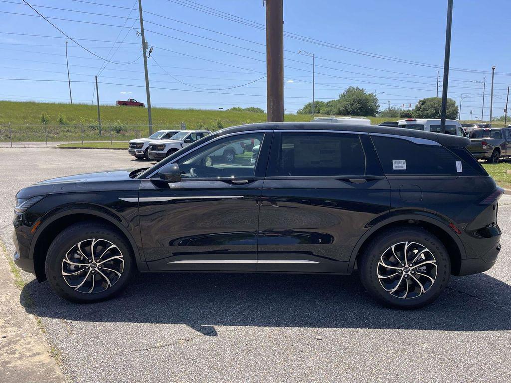 new 2026 Lincoln Nautilus car, priced at $54,018