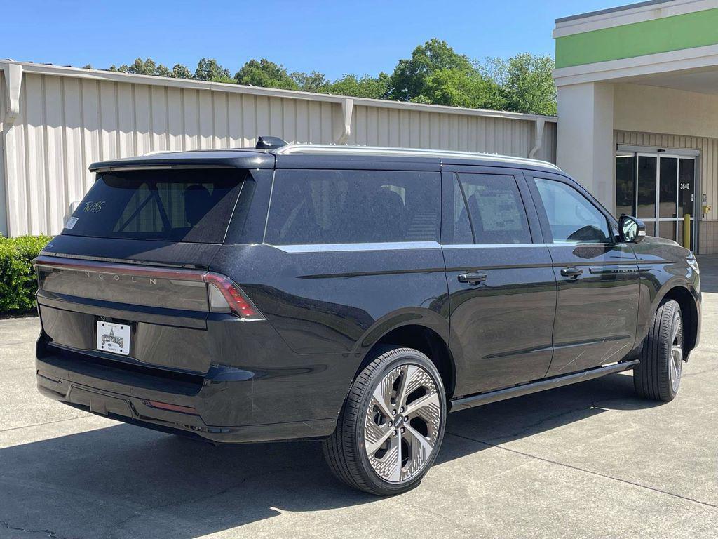 new 2026 Lincoln Navigator car, priced at $116,577