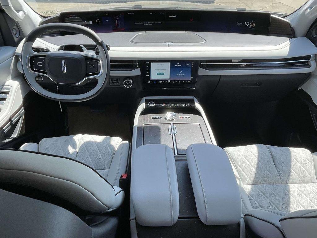 new 2026 Lincoln Navigator car, priced at $116,577