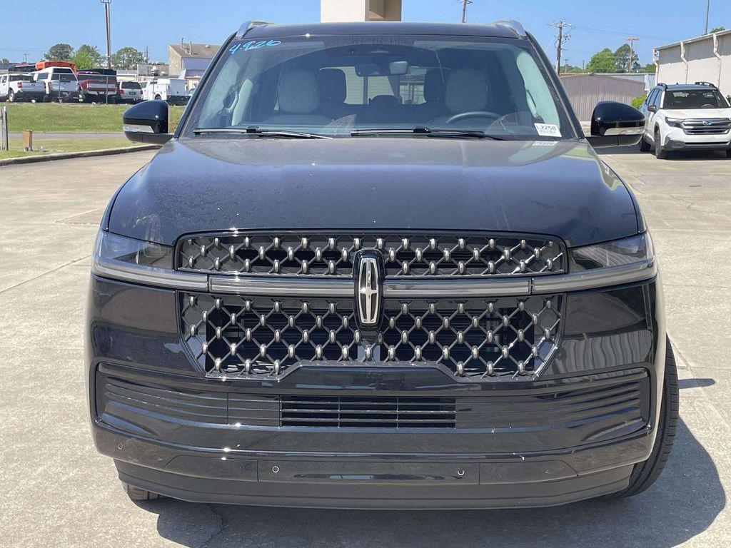 new 2026 Lincoln Navigator car, priced at $116,577