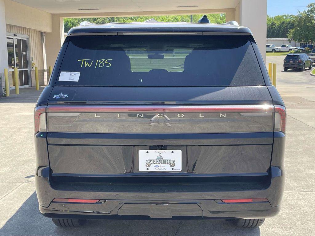 new 2026 Lincoln Navigator car, priced at $116,577