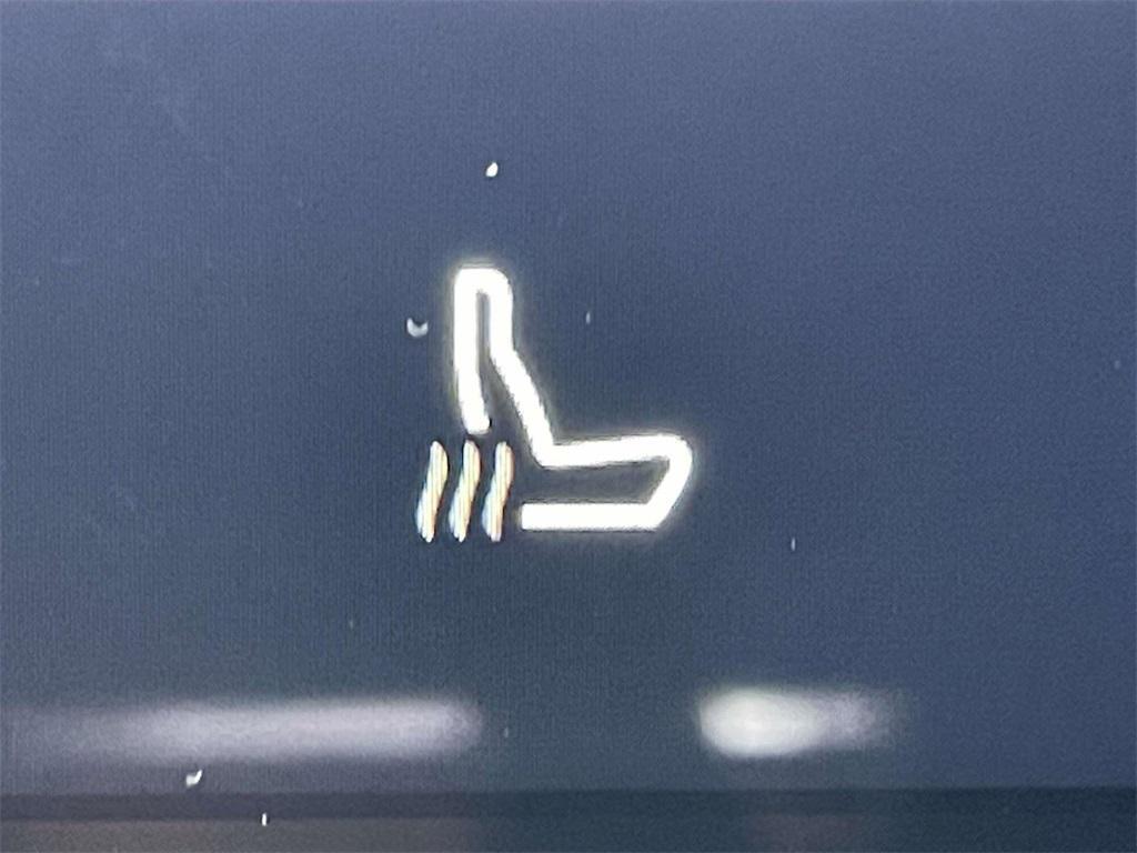 new 2025 Lincoln Navigator car, priced at $97,495