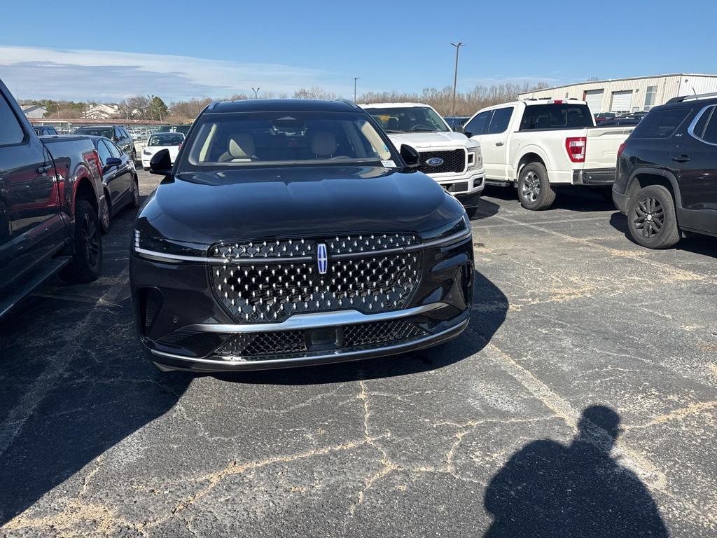 used 2024 Lincoln Nautilus car, priced at $49,997