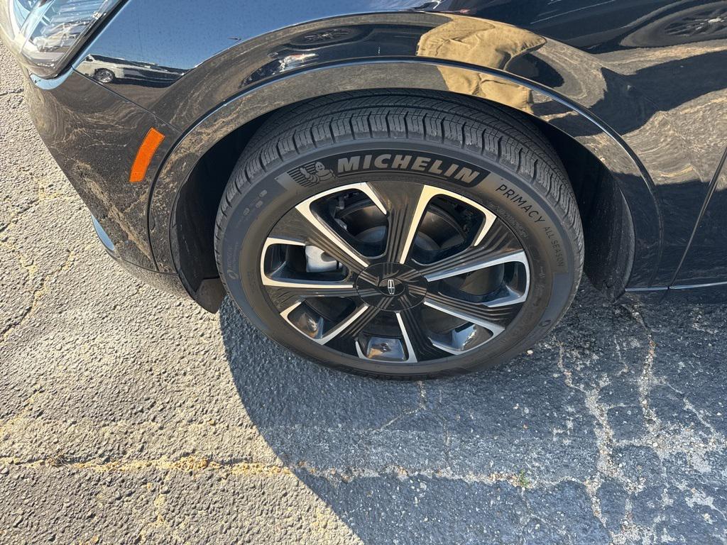 used 2024 Lincoln Nautilus car, priced at $49,997