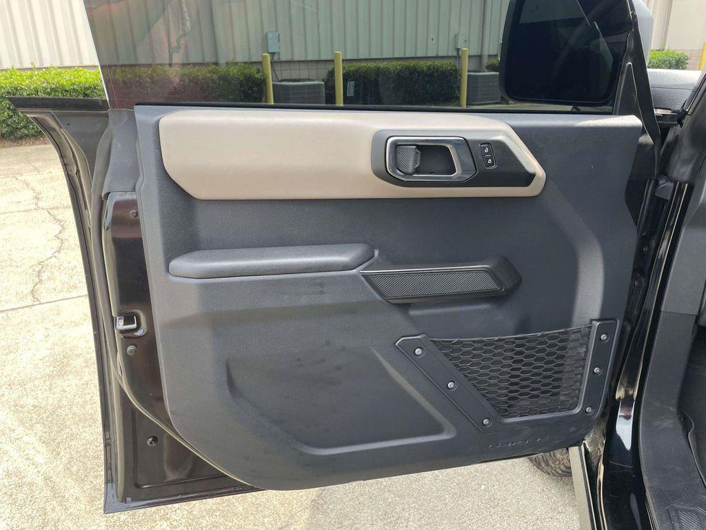used 2024 Ford Bronco car, priced at $52,884